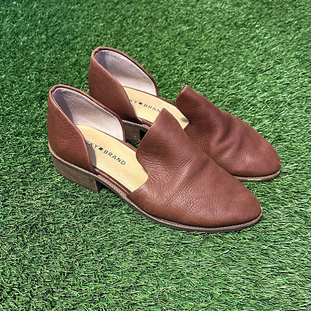Lucky Brand Macce Tan Leather Cut Out Loafers Mules Slippers